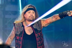 2022-08-19-Motley-Crue-1964