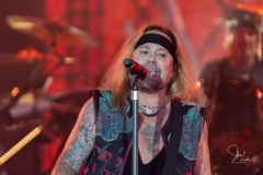 2022-08-19-Motley-Crue-2439