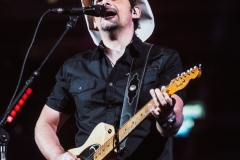 Brad-Paisley-02
