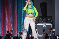 2021-12-08-Karol-G-4240